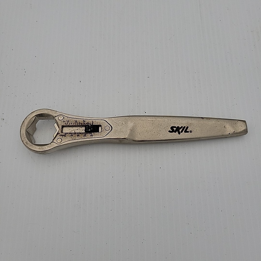 SKIL 8 inch Speed Adjustable Wrench Silver Metric SAE Hand Tool